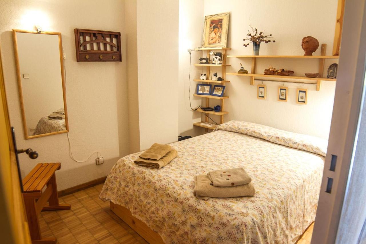 Apartamento Montana Park Appartamento Enveitg Esterno foto