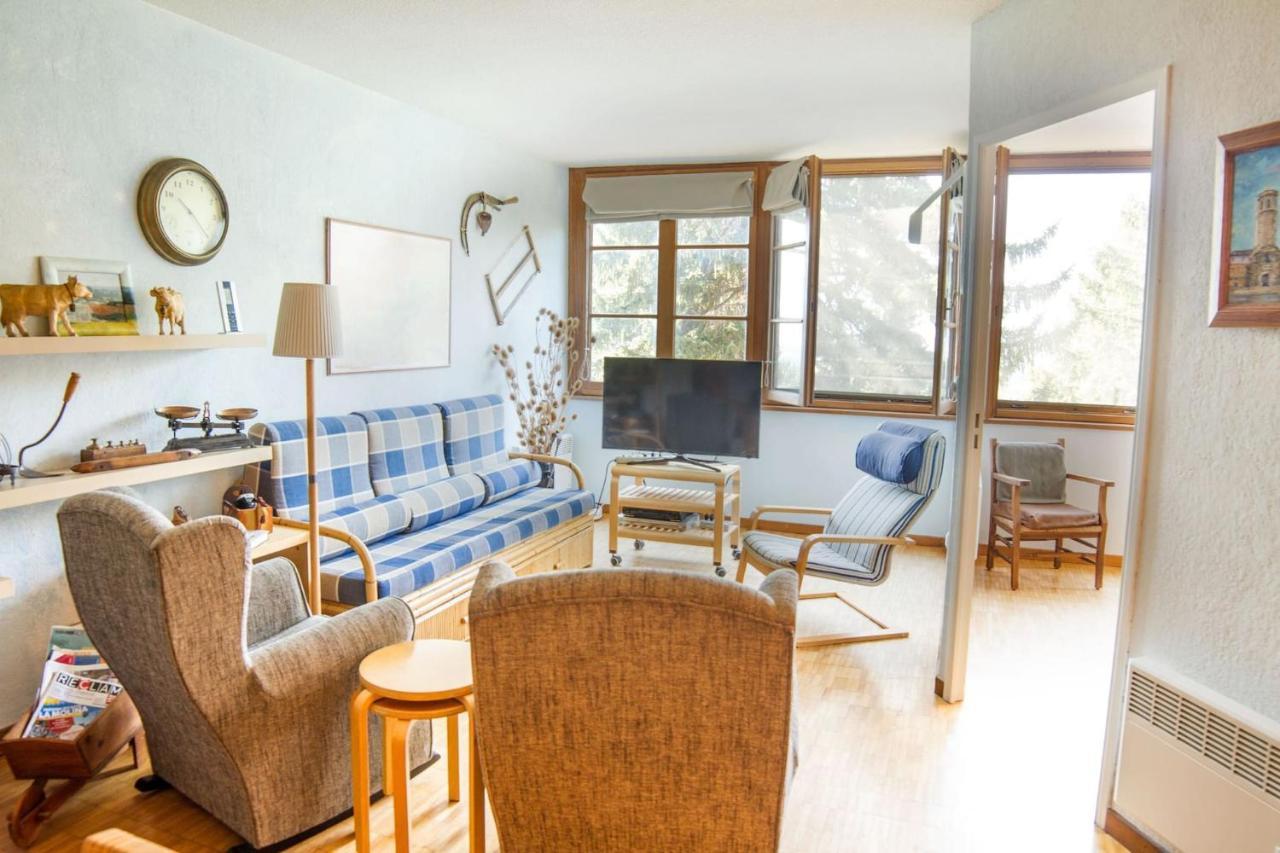 Apartamento Montana Park Appartamento Enveitg Esterno foto
