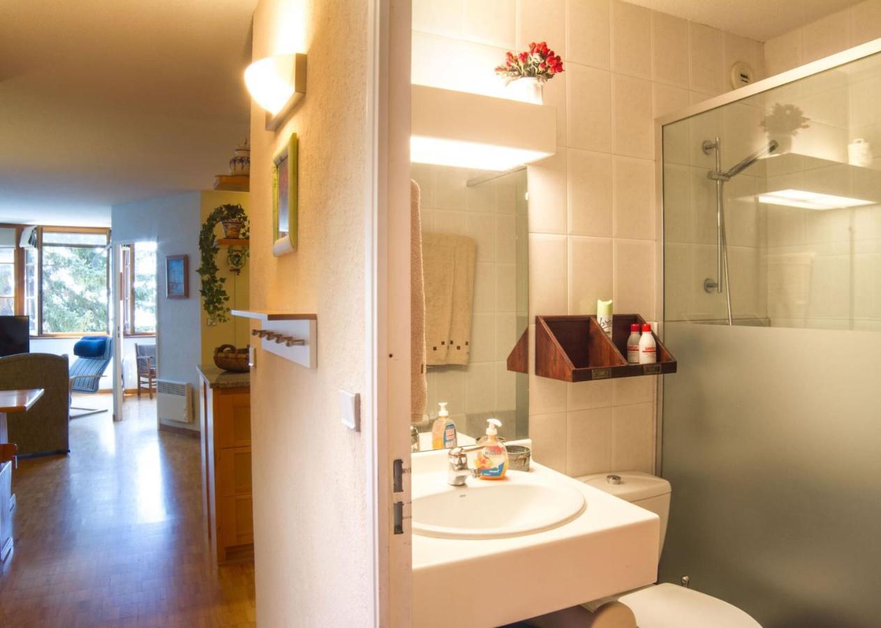 Apartamento Montana Park Appartamento Enveitg Esterno foto