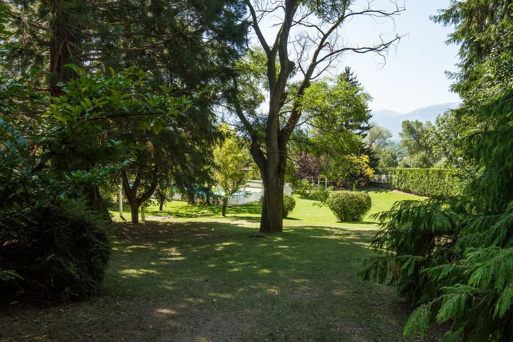 Apartamento Montana Park Appartamento Enveitg Esterno foto